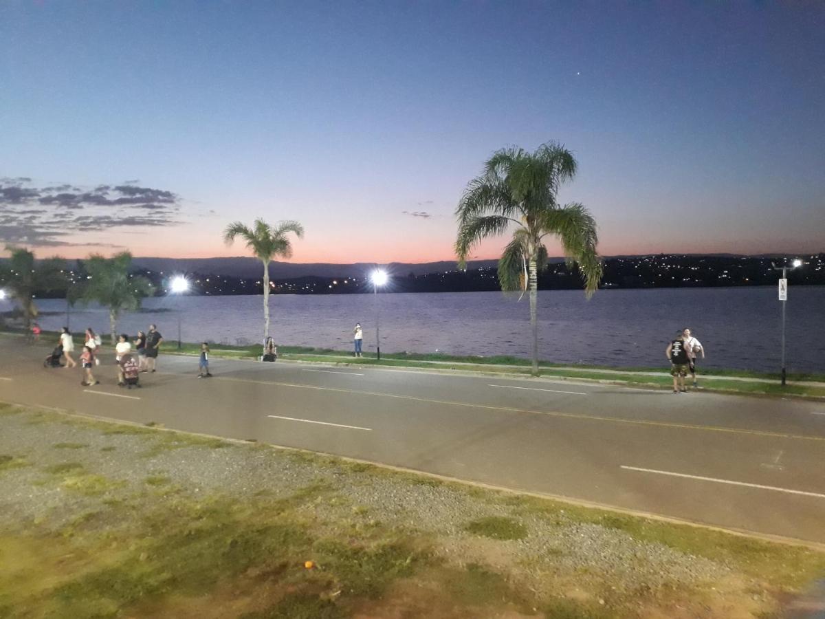 Edificio Hipolito Irigoyen Apartamento *